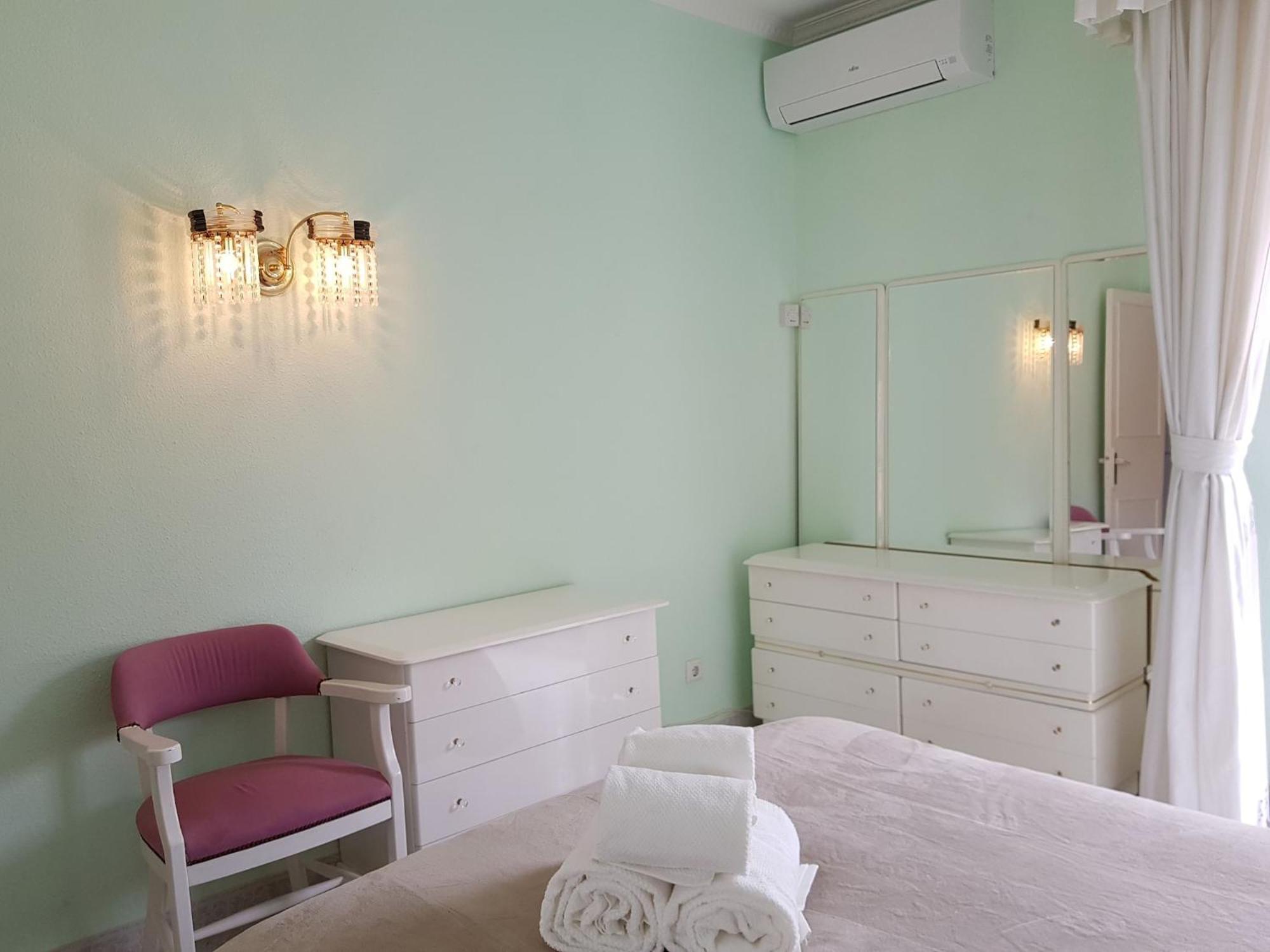 Belvilla By Oyo Sky-high Seaside Flat, Cleaning Included Apartment *